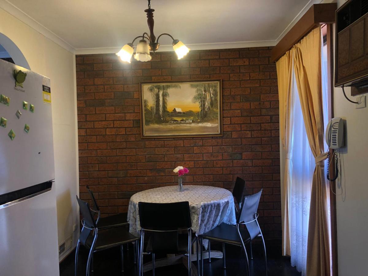 דירות ספרינגוייל Golden House מראה חיצוני תמונה